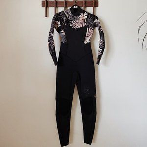 *NEW* (worn once) Billabong Women's 4/3 Salty Dayz Wetsuit - Size 6